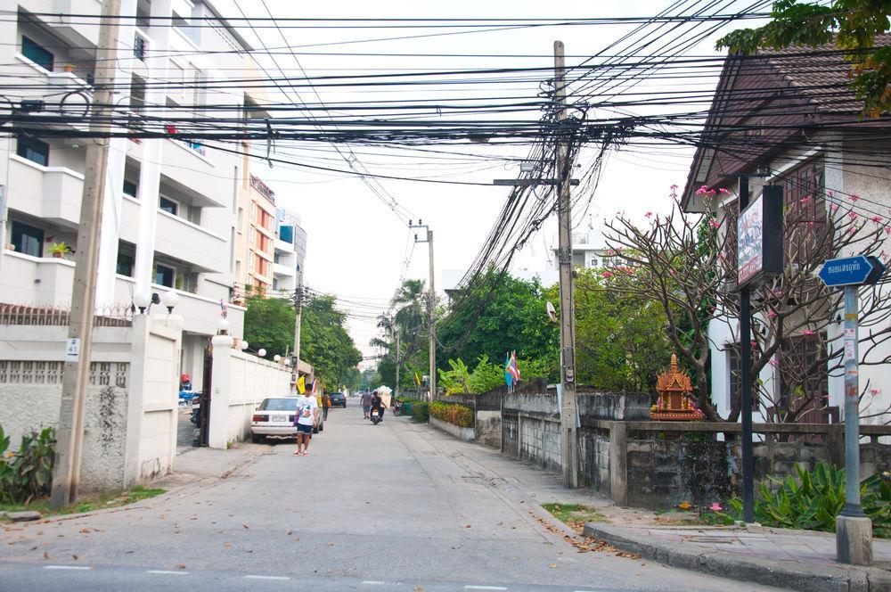 Motel Golden House @ On-Nut Station Bangkok Esterno foto